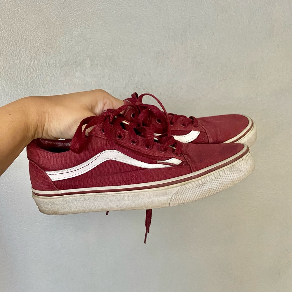 Vans Sneakers Size 7 Women’s Men’s Burgundy Lace Up Skateboard
